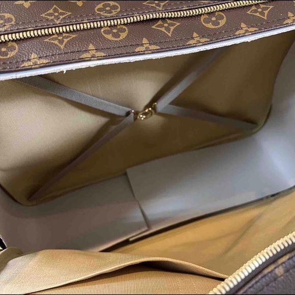 Authentic Vintage Louis Vuitton Sirius 50 Soft Suitcase - Picture 5 of 5